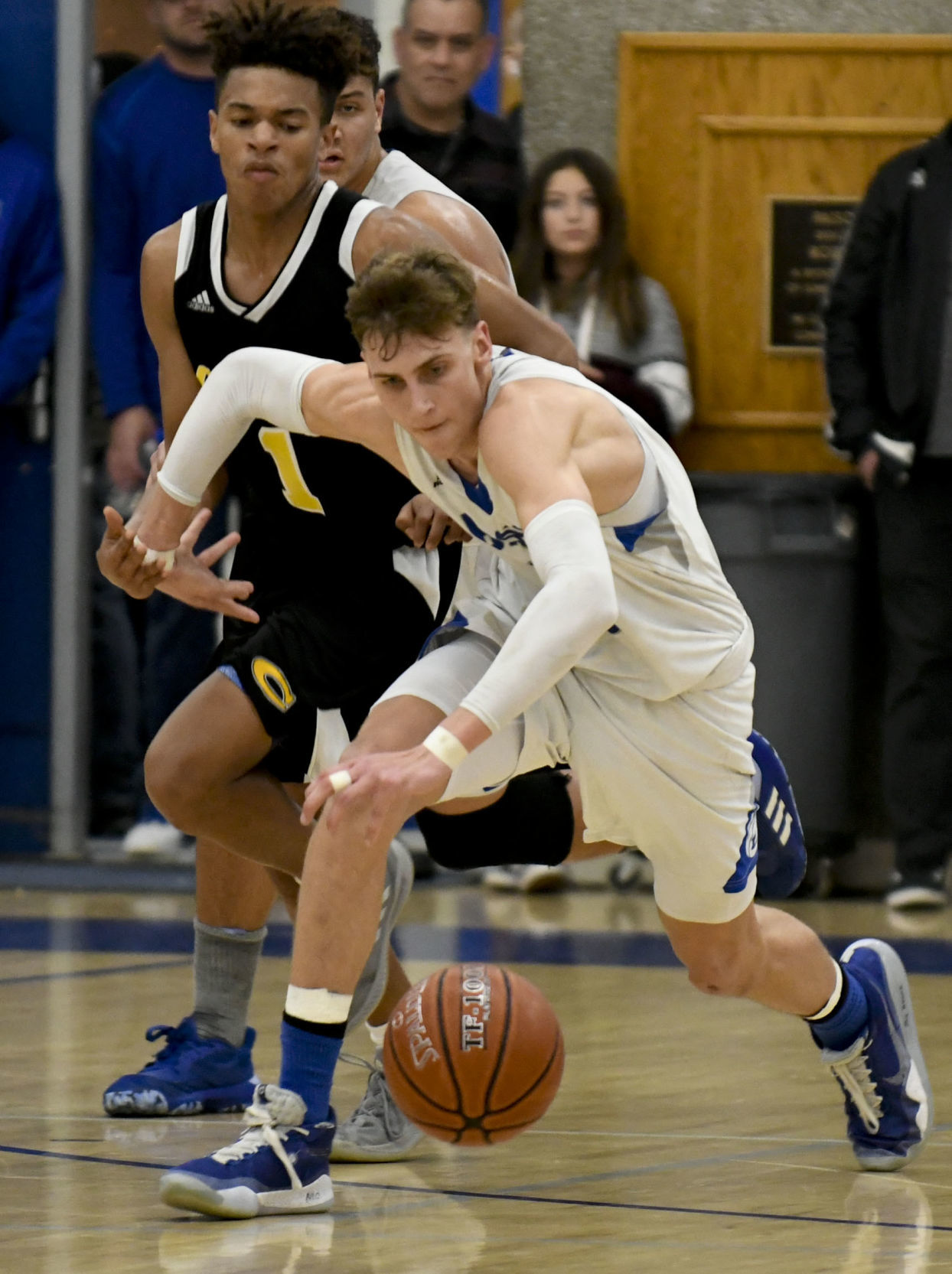 012420 CHS LHS boys 22.jpg